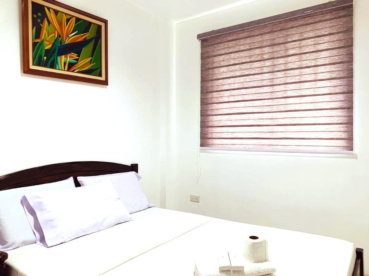 Crosswinds Hotel Paranaque City Exterior foto